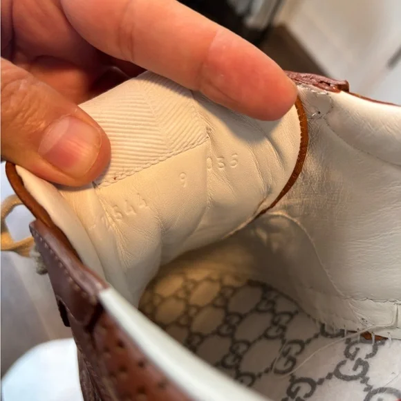 GG logo-embossed sneakers *Original* $700 - Picture 3 of 4